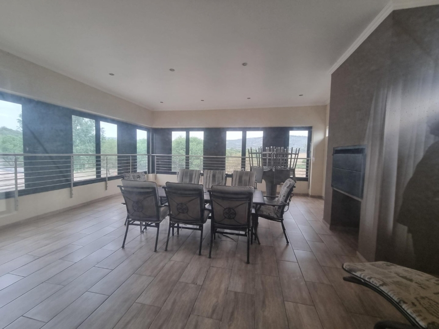 To Let 8 Bedroom Property for Rent in Xanadu North West